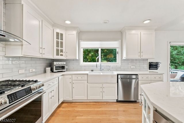 10 Darlene Ct, Randolph Twp., NJ 07869