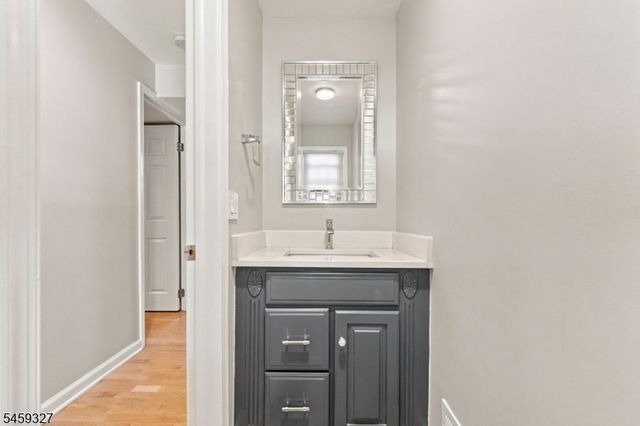 10 Darlene Ct, Randolph Twp., NJ 07869