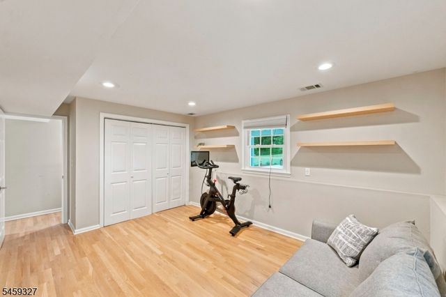 10 Darlene Ct, Randolph Twp., NJ 07869