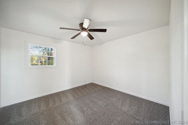 21 N Indianola Street, Pryor, OK 74361