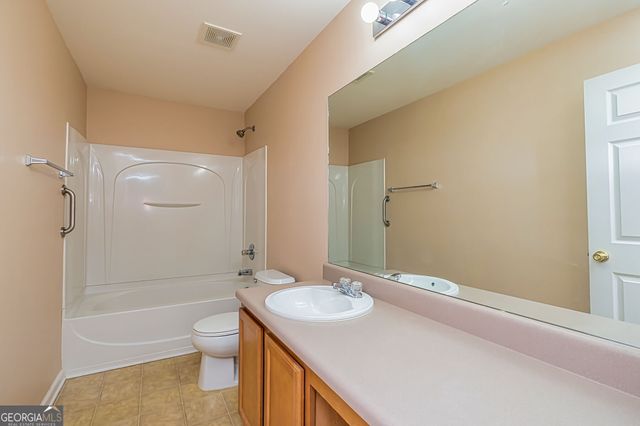 30 Park Lane Circle, Newnan, GA 30265