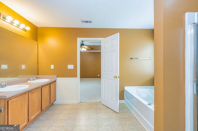 30 Park Lane Circle, Newnan, GA 30265