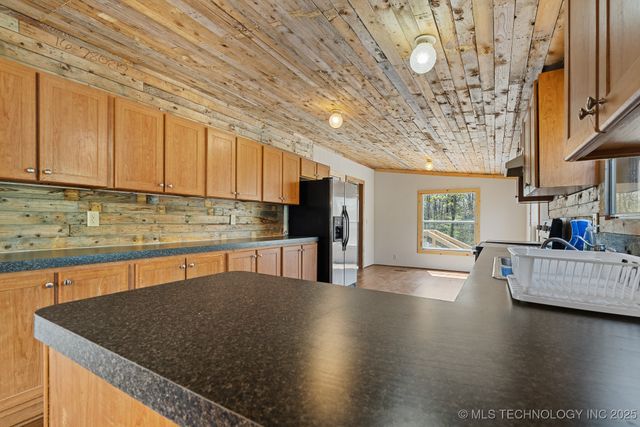 100989 S 4533 Road W, Vian, OK 74962