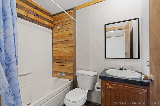 100989 S 4533 Road W, Vian, OK 74962