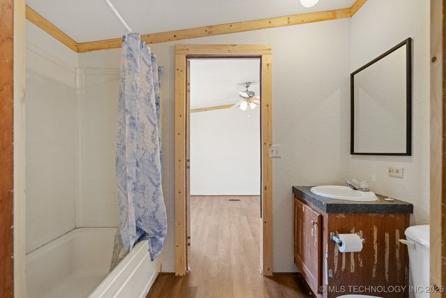 100989 S 4533 Road W, Vian, OK 74962