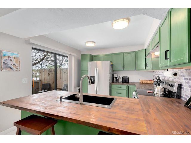 2625 S Xanadu Way E, Aurora, CO 80014