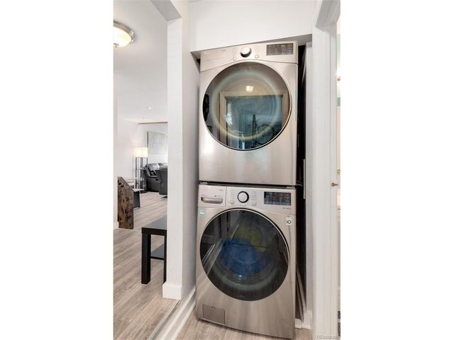 2625 S Xanadu Way E, Aurora, CO 80014