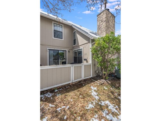 2625 S Xanadu Way E, Aurora, CO 80014