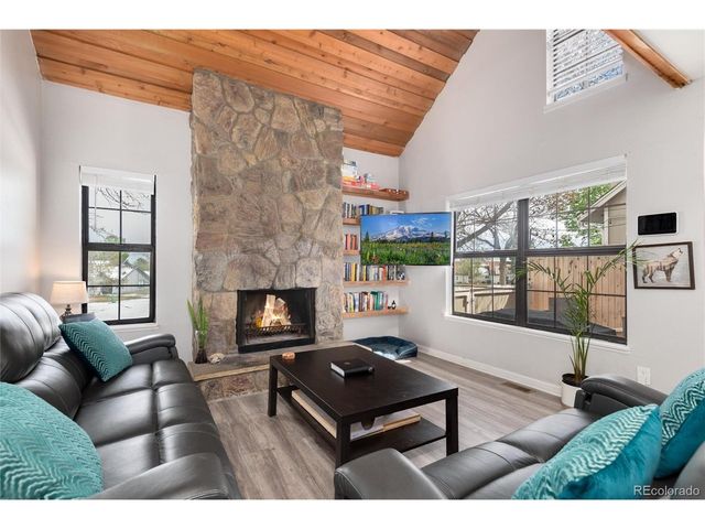 2625 S Xanadu Way E, Aurora, CO 80014