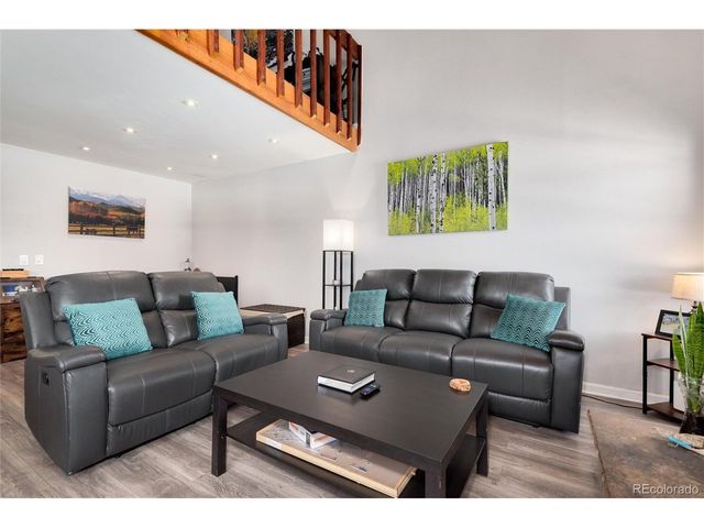 2625 S Xanadu Way E, Aurora, CO 80014
