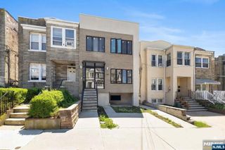 141 Beach Street, Jersey City, NJ 07307