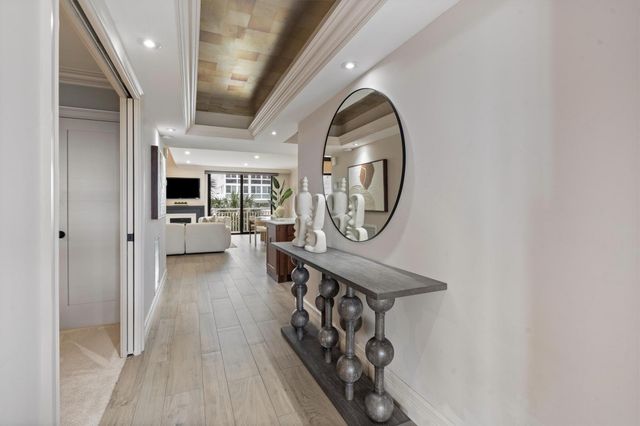 3100 NE 48th Street 304, Fort Lauderdale, FL 33308