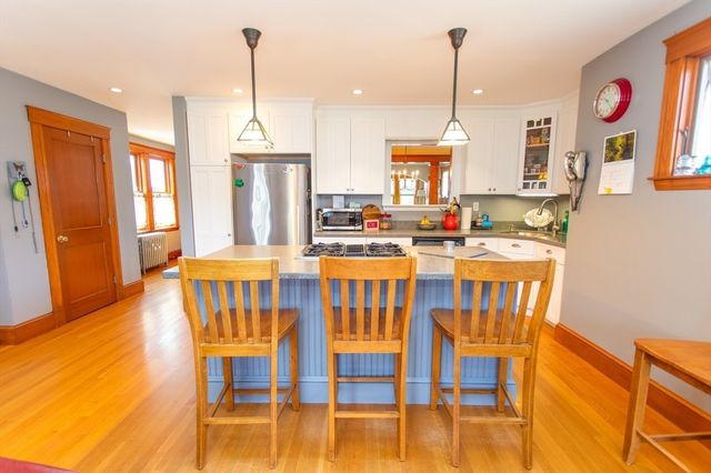 52 Wachusett Rd, Weymouth, MA 02191