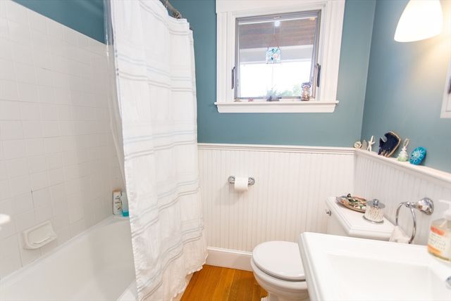 52 Wachusett Rd, Weymouth, MA 02191