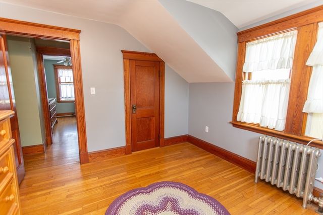 52 Wachusett Rd, Weymouth, MA 02191