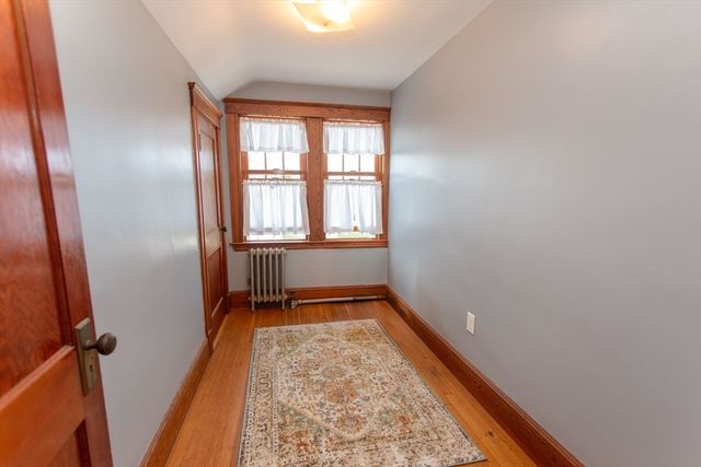 52 Wachusett Rd, Weymouth, MA 02191