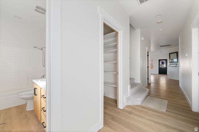 865 N REDWOOD ST, Hildale, UT 84784