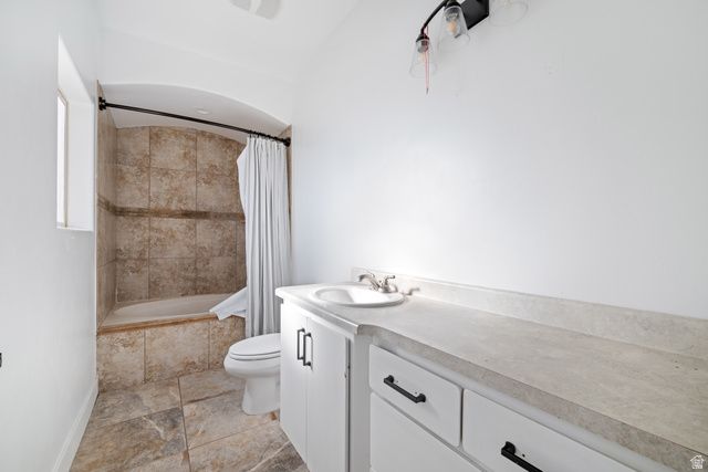 865 N REDWOOD ST, Hildale, UT 84784