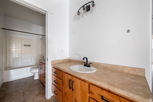 865 N REDWOOD ST, Hildale, UT 84784