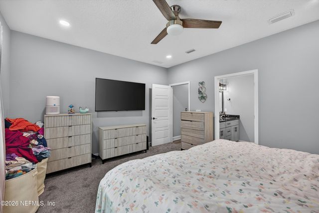 2817 CAMEL Circle, Middleburg, FL 32068