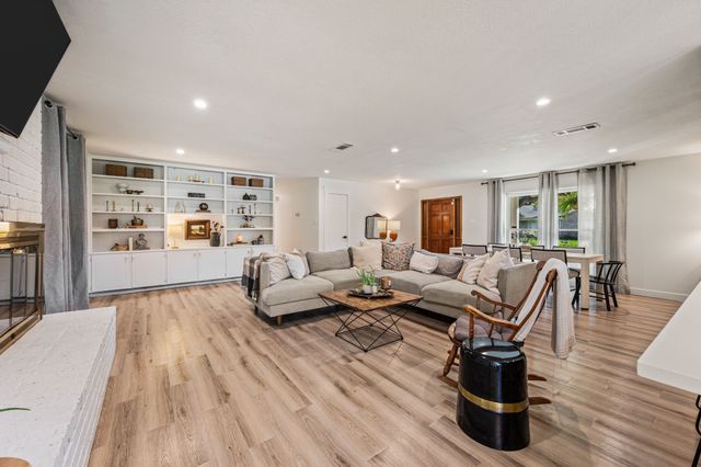 1317 Wade Drive, Bedford, TX 76022