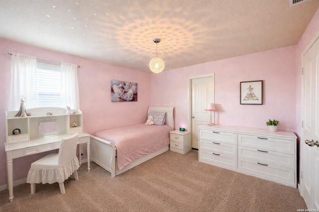 477 CENTINELA ST, New Braunfels, TX 78130