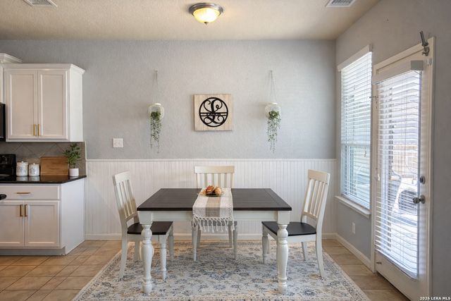 477 CENTINELA ST, New Braunfels, TX 78130