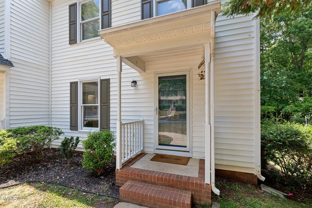 123 Luxon Place, Cary, NC 27513