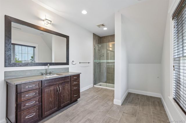 15 Heritage Drive, Pleasantville, NY 10570