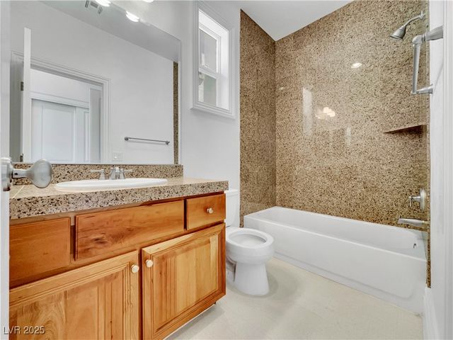 134 Crooked Putter Drive, Las Vegas, NV 89148