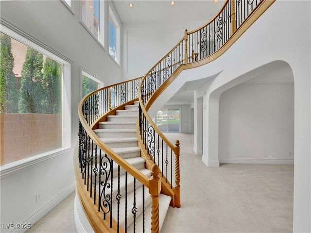 134 Crooked Putter Drive, Las Vegas, NV 89148