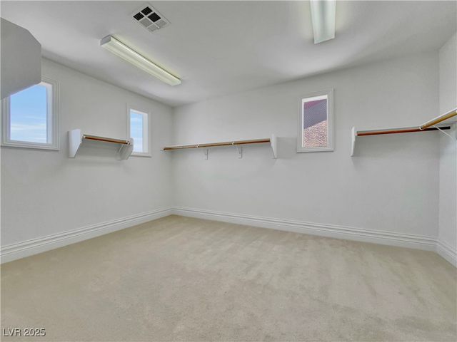 134 Crooked Putter Drive, Las Vegas, NV 89148