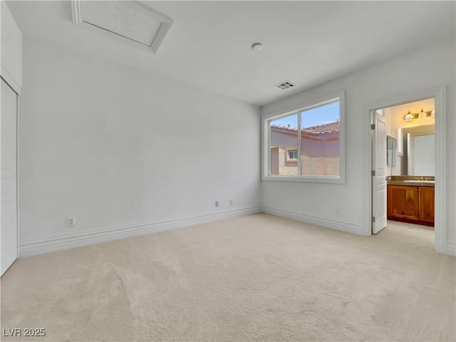 134 Crooked Putter Drive, Las Vegas, NV 89148