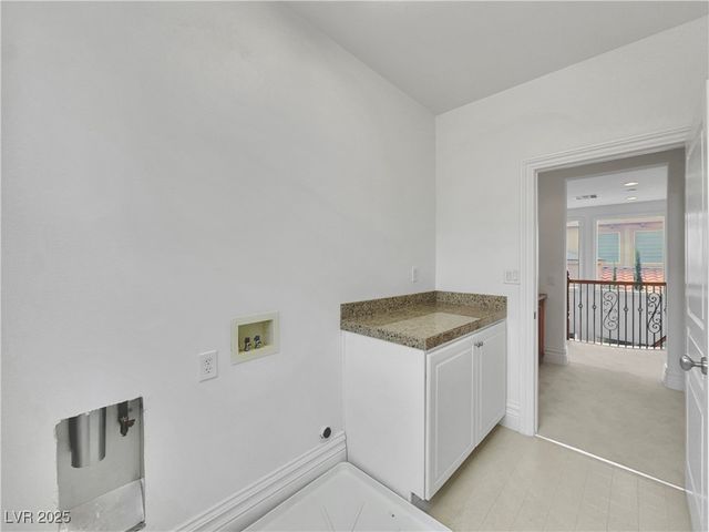 134 Crooked Putter Drive, Las Vegas, NV 89148