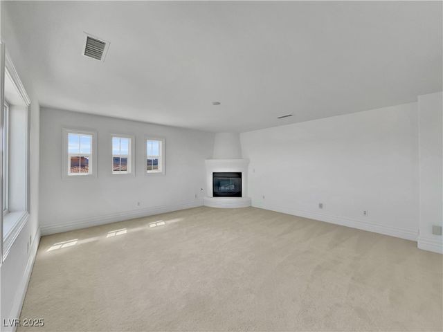 134 Crooked Putter Drive, Las Vegas, NV 89148