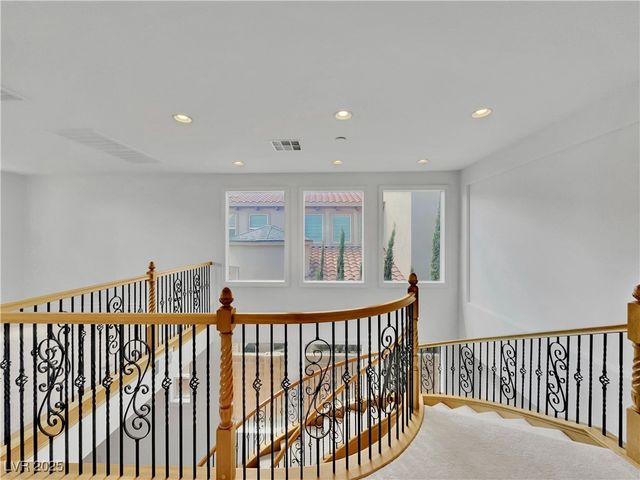 134 Crooked Putter Drive, Las Vegas, NV 89148