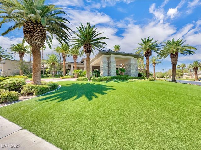 134 Crooked Putter Drive, Las Vegas, NV 89148