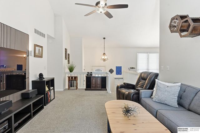 11104 Jefferson Street, Omaha, NE 68137