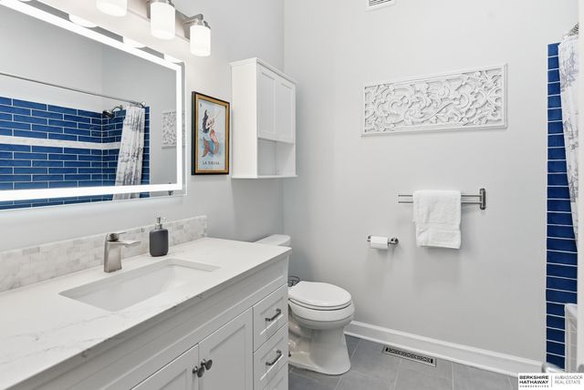 11104 Jefferson Street, Omaha, NE 68137