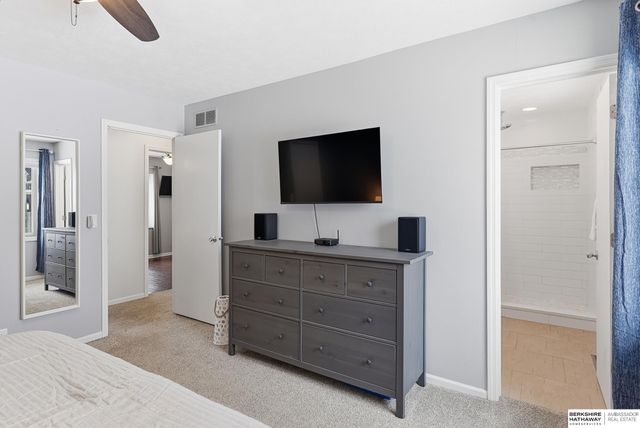 11104 Jefferson Street, Omaha, NE 68137