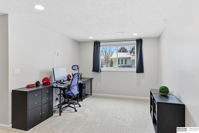 11104 Jefferson Street, Omaha, NE 68137