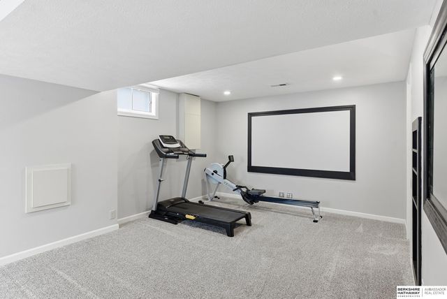 11104 Jefferson Street, Omaha, NE 68137