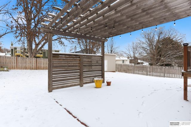 11104 Jefferson Street, Omaha, NE 68137