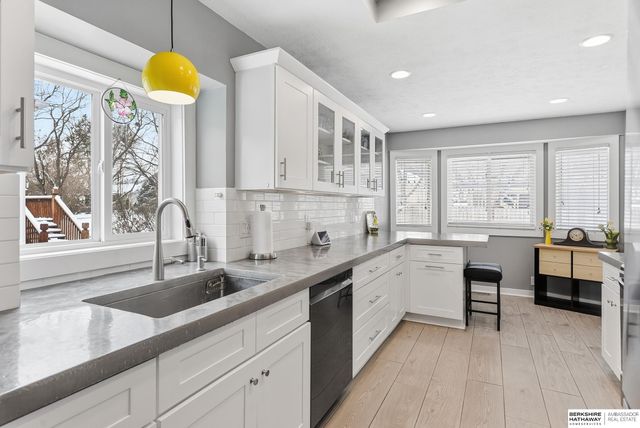 11104 Jefferson Street, Omaha, NE 68137