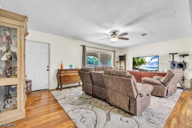 1655 Daniels DR, North Fort Myers, FL 33917