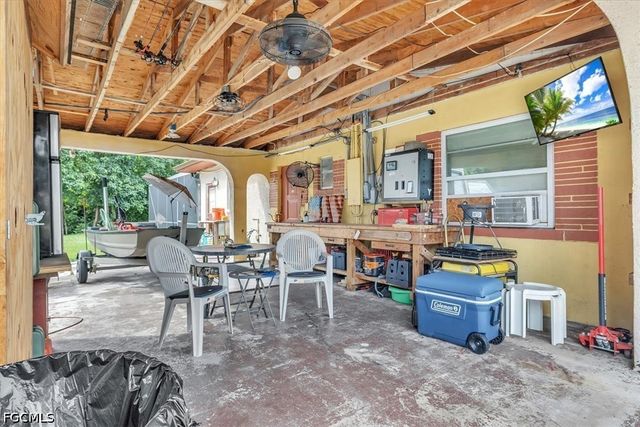 1655 Daniels DR, North Fort Myers, FL 33917