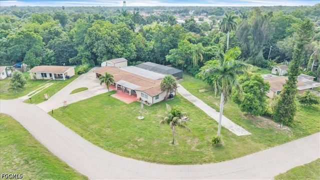1655 Daniels DR, North Fort Myers, FL 33917
