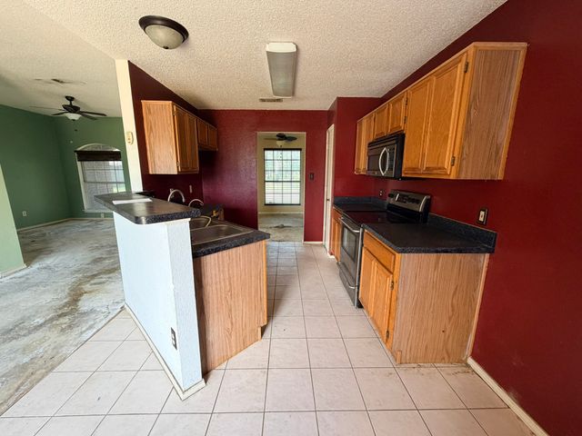 2616 Helen Lane, Mesquite, TX 75181