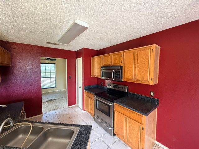 2616 Helen Lane, Mesquite, TX 75181
