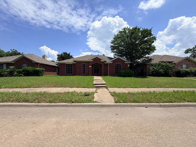 2616 Helen Lane, Mesquite, TX 75181